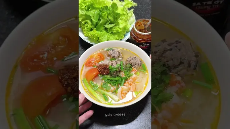 Sa tế với bún